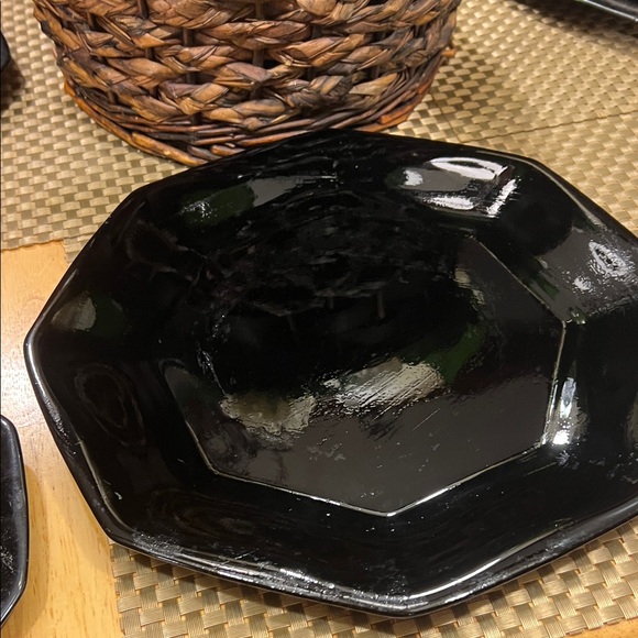 Black Dinnerware Set - Picture 3 of 9